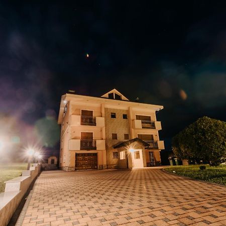 Villa Lamija Bihac Luaran gambar