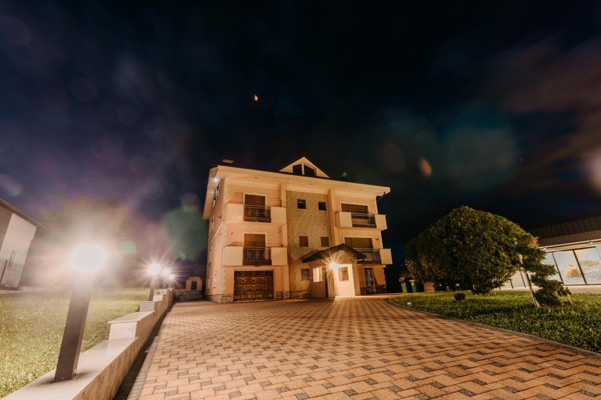 Villa Lamija Bihac Luaran gambar