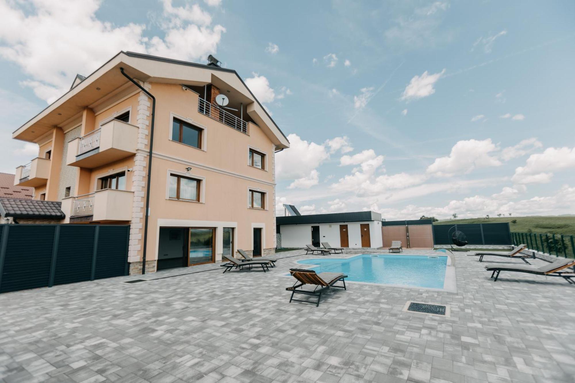 Villa Lamija Bihac Luaran gambar